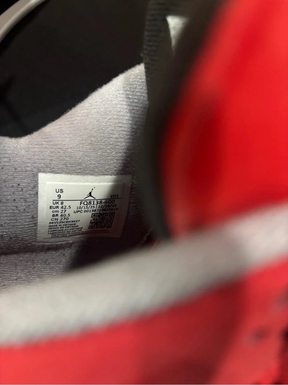 Jordan Air Jordan 4 Retro Toro Bravo Red Black White  FQ8138-600. Sz 9